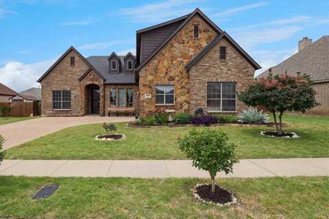 449 Chisholm Trail, Justin, TX 76247