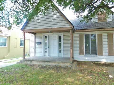 1609 N Locust Street, Denton, TX 76201