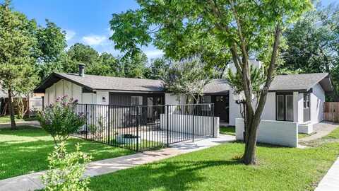 1122 Edwards Court S, Irving, TX 75062