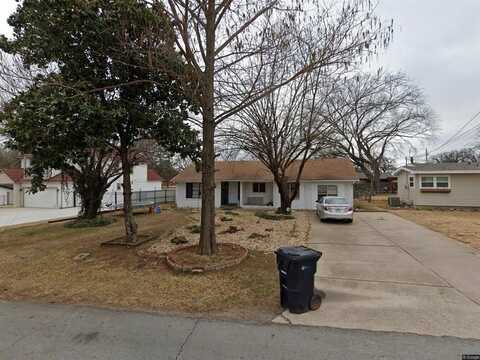 3804 Orchard Street, Forest Hill, TX 76119