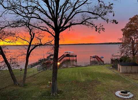 10040 Brinwood Drive, Wills Point, TX 75169