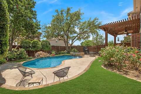 2327 Clearspring Drive N, Irving, TX 75063