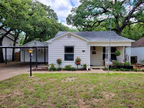 1122 Long Avenue, River Oaks, TX 76114