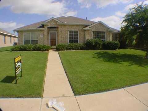 1341 Fieldstone Drive, DeSoto, TX 75115