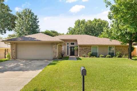 5102 Overridge Drive, Arlington, TX 76017
