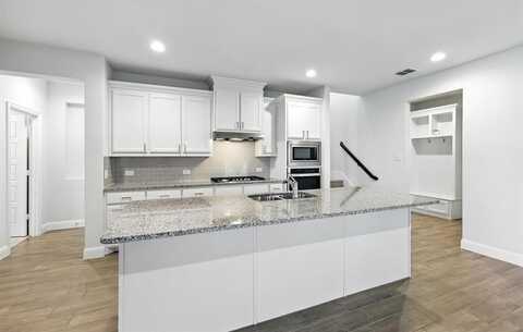 260 Clairmont Dr, Ponder, TX 76259