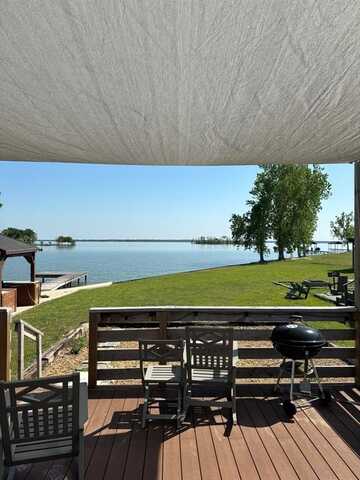 6397 Peninsula Road, Kerens, TX 75144