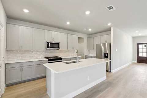 6601 Stone Elm Lane, Fort Worth, TX 76036