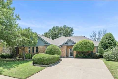 3713 Teal Lane, Bedford, TX 76021