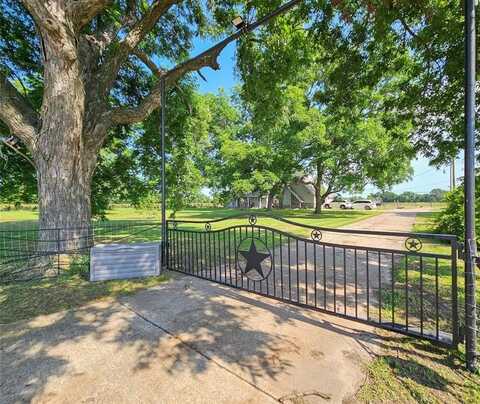 4451 County Road 4410, Commerce, TX 75428