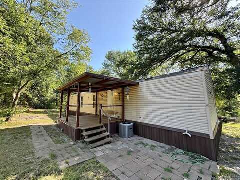 1121 E Morgan Street, Denison, TX 75021