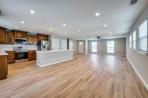 5625 Terry Street, The Colony, TX 75056