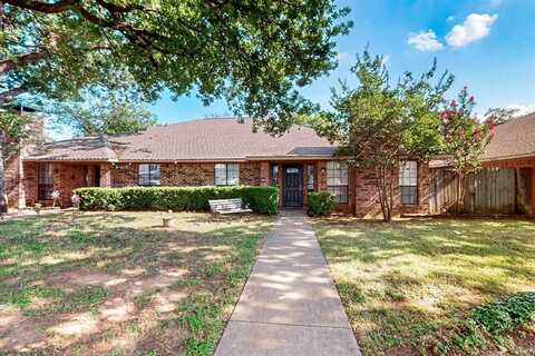 1902 N Irving Heights Drive, Irving, TX 75061