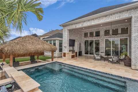 624 Breton Drive, Aubrey, TX 76227