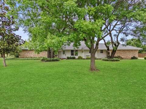119 Locust Court, Oak Leaf, TX 75154