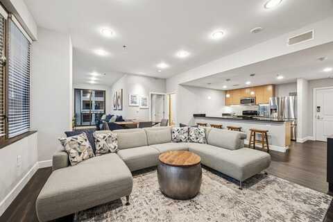 1200 Main Street, Dallas, TX 75202
