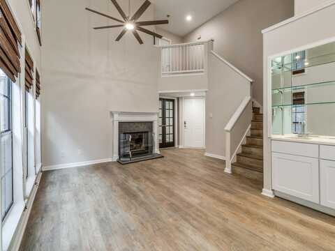 1421 Mccoy Street, Dallas, TX 75204