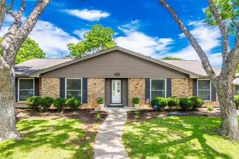 1009 Rocky Canyon Road, Arlington, TX 76012