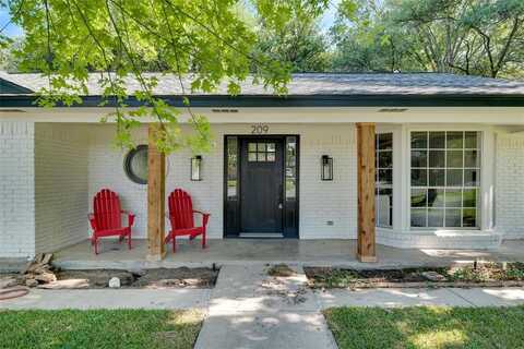 209 W Pleasantview Drive, Hurst, TX 76054