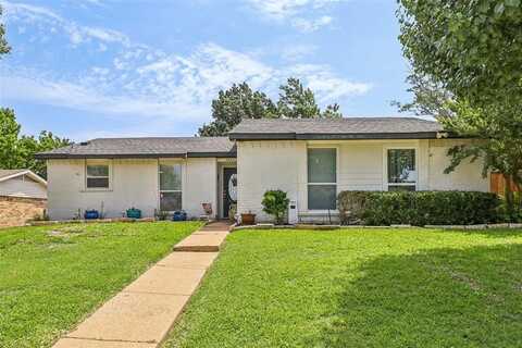 2622 Briar Hill Drive, Carrollton, TX 75007