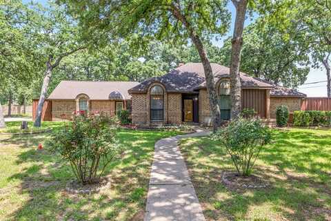 2126 Los Robles Street, Grapevine, TX 76051