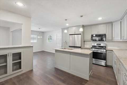 2513 Rodeo Street, Fort Worth, TX 76119