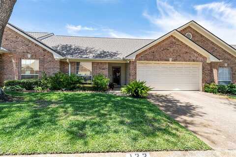 1202 Rice Road, Tyler, TX 75703
