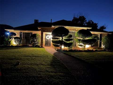 411 Roaring Springs Drive, Allen, TX 75002