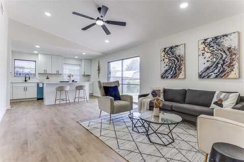 806 Brookshire Circle, Garland, TX 75043