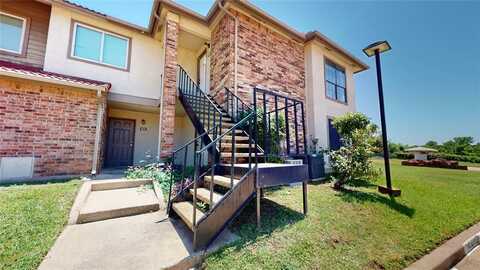 903 Turtle Lake Boulevard, Irving, TX 75060