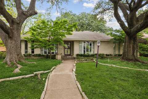 6835 Redstart Lane, Dallas, TX 75214