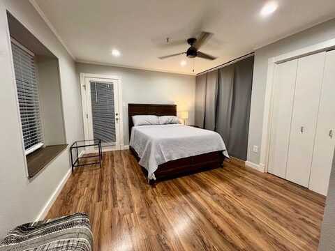 5969 Lewis Street, Dallas, TX 75206
