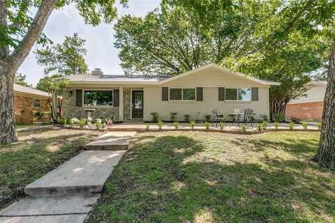 1016 Livingston Drive, Hurst, TX 76053