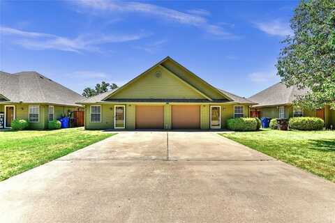 1018 W Coffin Street, Denison, TX 75020
