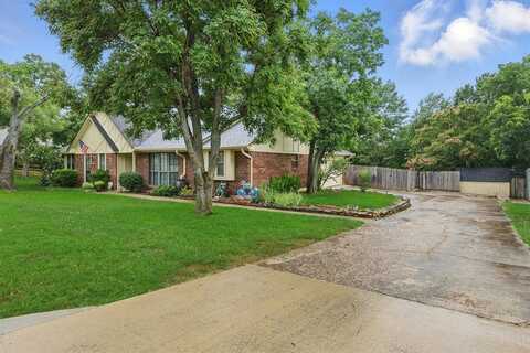 207 Stone Canyon Drive, Highland Village, TX 75077