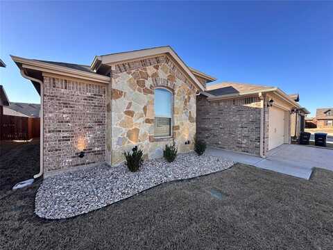 2925 Kokomo Court, Fort Worth, TX 76123