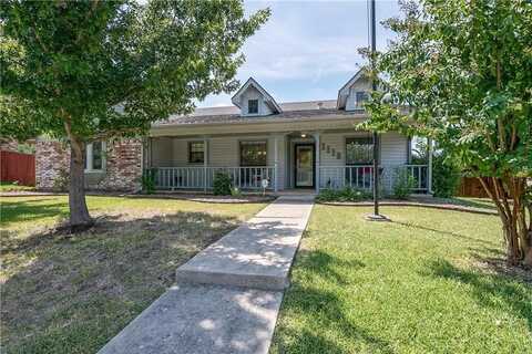 1118 Woodrow Drive, Lewisville, TX 75067