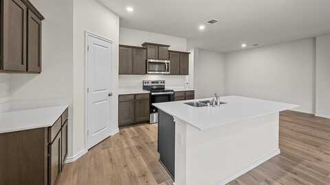 945 Newport Drive, Ferris, TX 75125