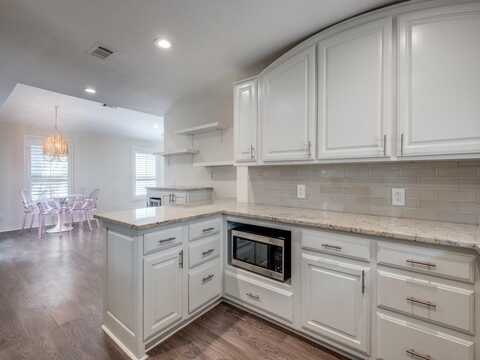 4315 Cabell Drive, Dallas, TX 75204