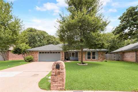 4509 Grey Dawn Drive, Arlington, TX 76017