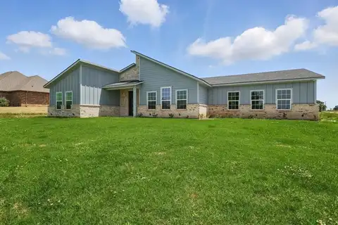 732 County Road 3424, Bridgeport, TX 76426