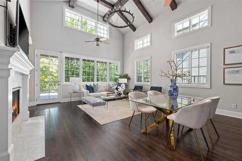 2136 Fountain Square Drive, Fort Worth, TX 76107