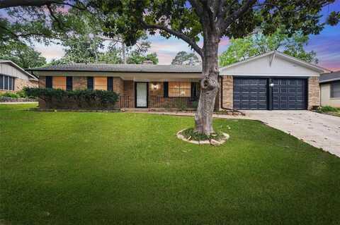 2208 Vail Court, Arlington, TX 76012