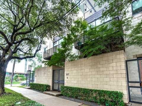 3827 Commerce Street, Dallas, TX 75226