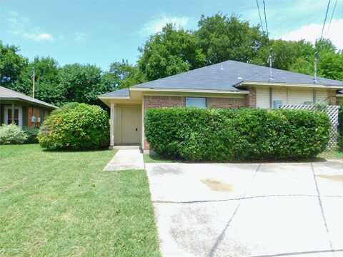 3305 Gardenview Circle, Denton, TX 76207