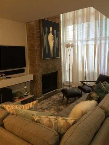 2702 Douglas Avenue, Dallas, TX 75219