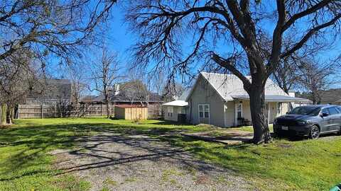 409 E 7th Street, Ferris, TX 75125