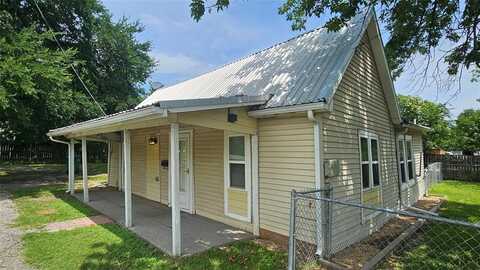 409 E 7th Street, Ferris, TX 75125