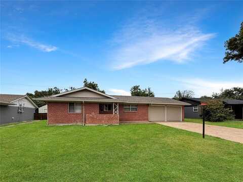 3508 Coronado Court, Fort Worth, TX 76116