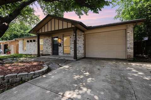 920 Ashwood Drive, Lewisville, TX 75067